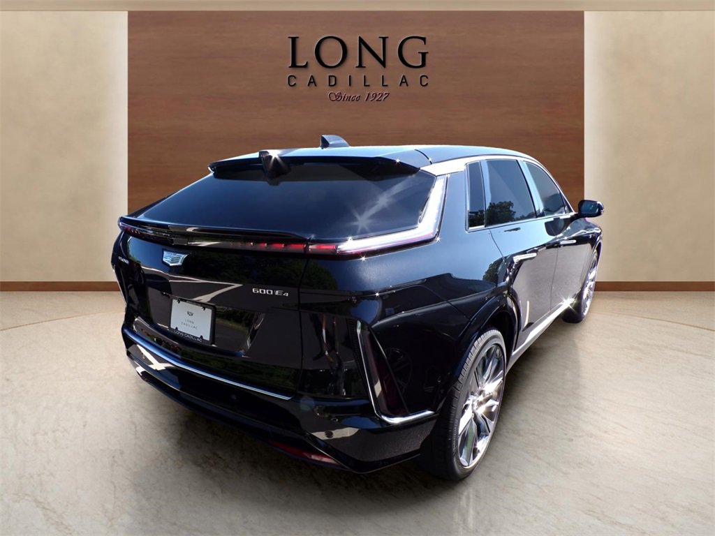 New 2025 Cadillac Lyriq Luxury image 4