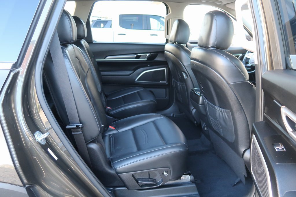 Used 2021 Kia Telluride S image 35