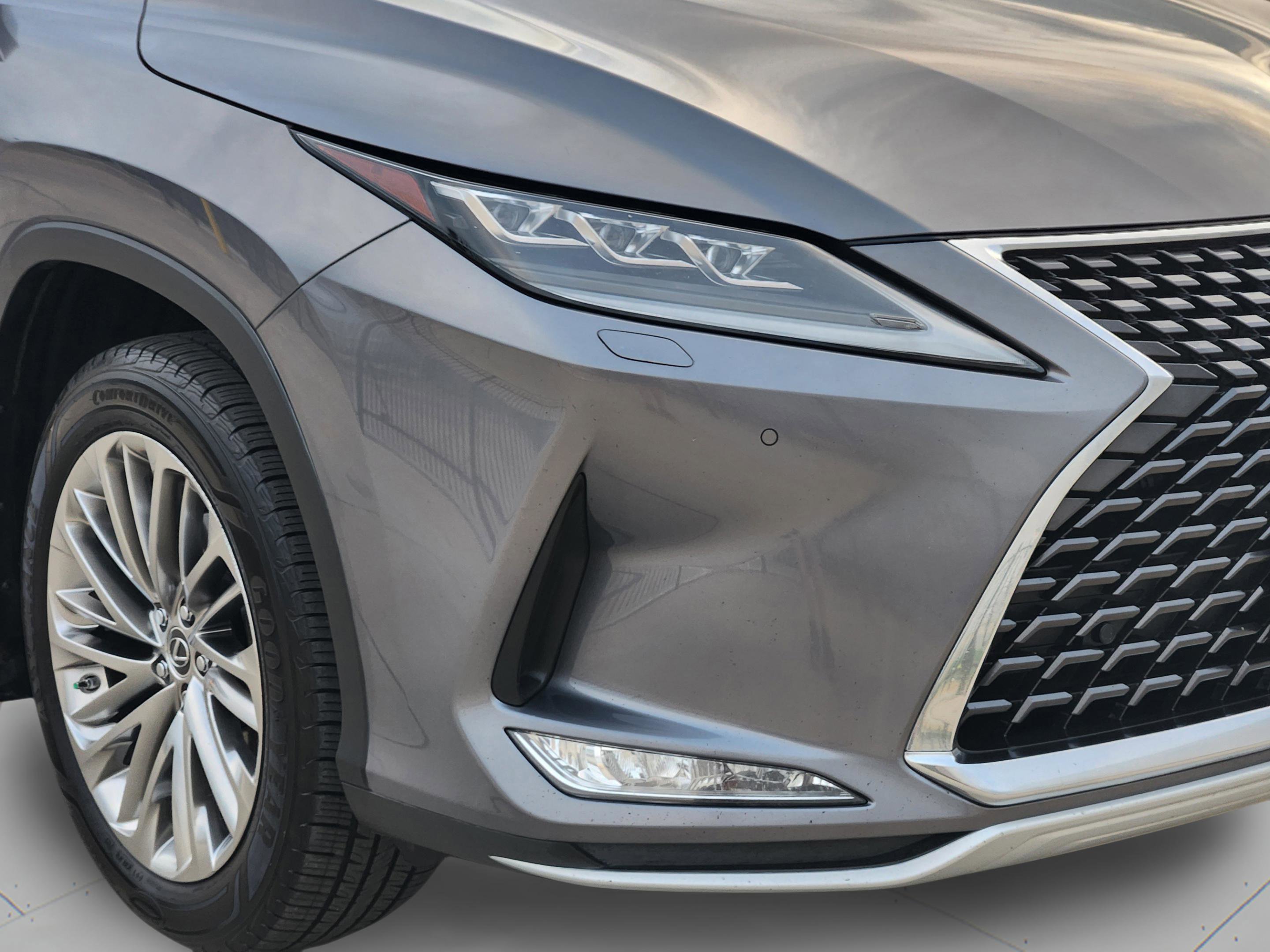 Used 2020 Lexus RX 450hL Luxury w/ Accessory Package image 7