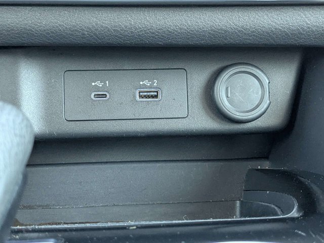 Certified 2023 Nissan Rogue SV image 29