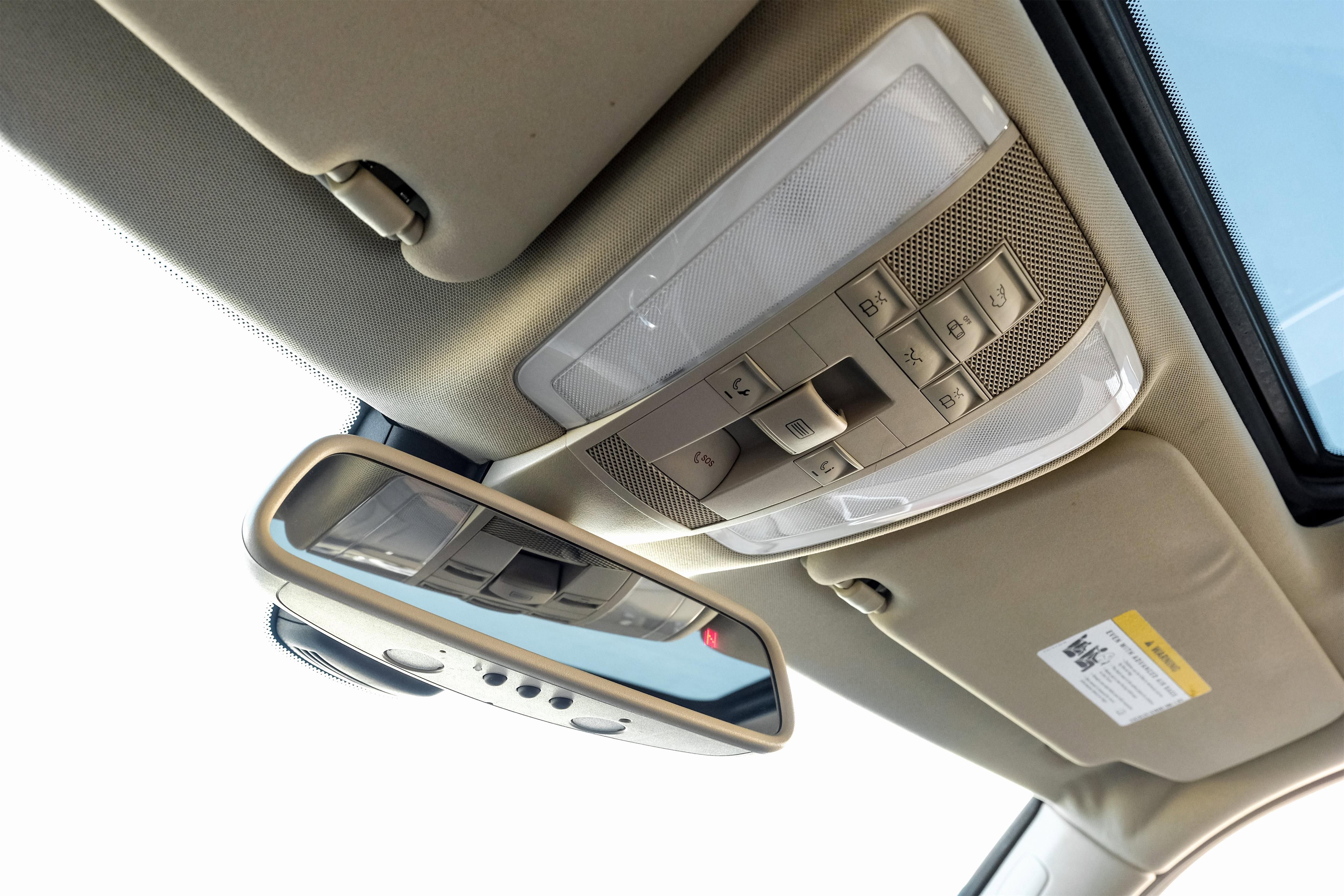 Used 2013 Mercedes-Benz GLK 350 2WD image 28