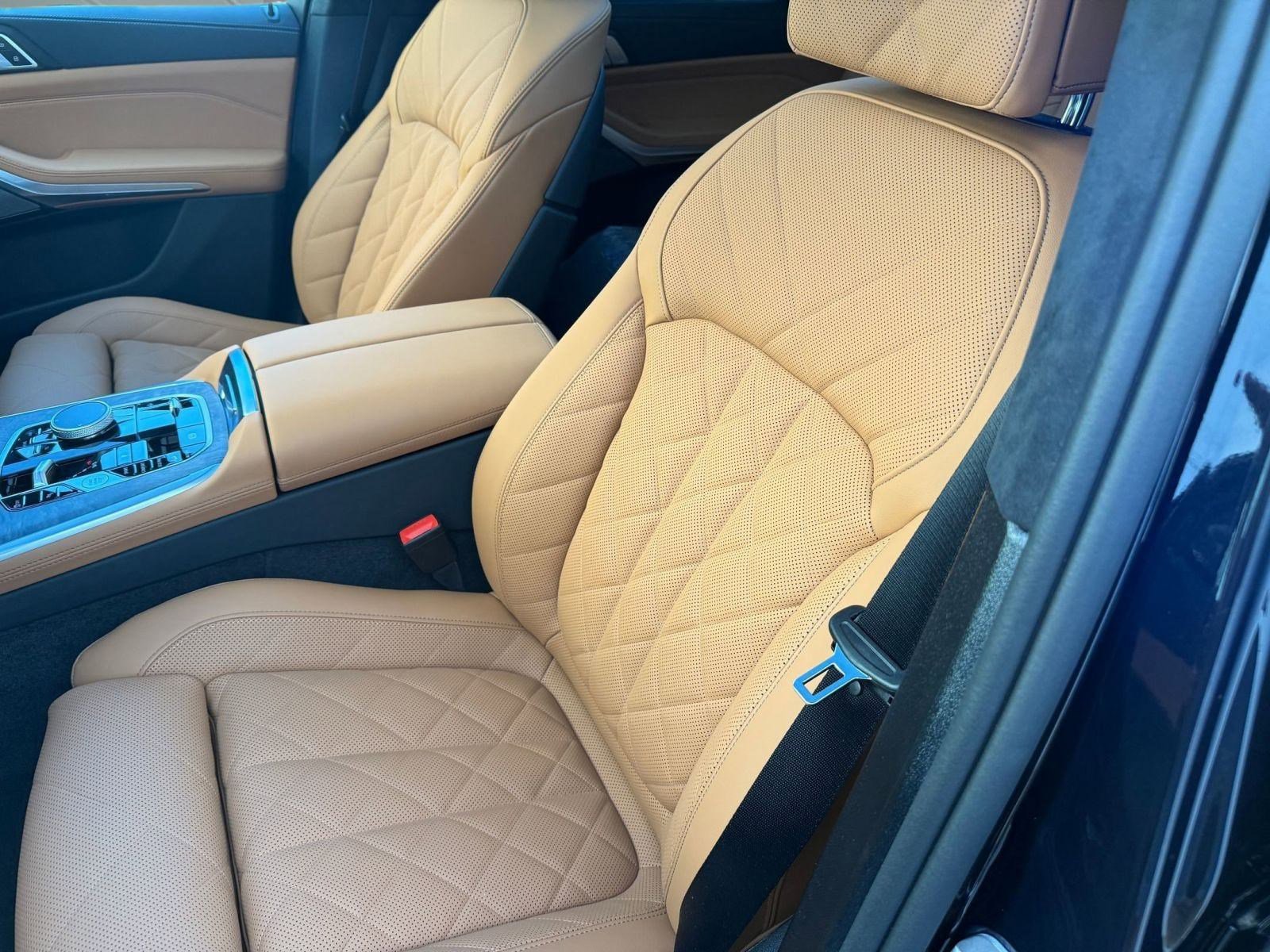 New 2026 BMW X7 xDrive40i w/ M Sport Package image 24