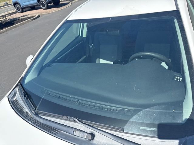 Used 2015 Toyota Corolla L FWD image 25