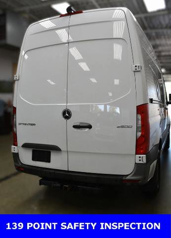 Used 2022 Mercedes-Benz Sprinter 144 Cargo image 4