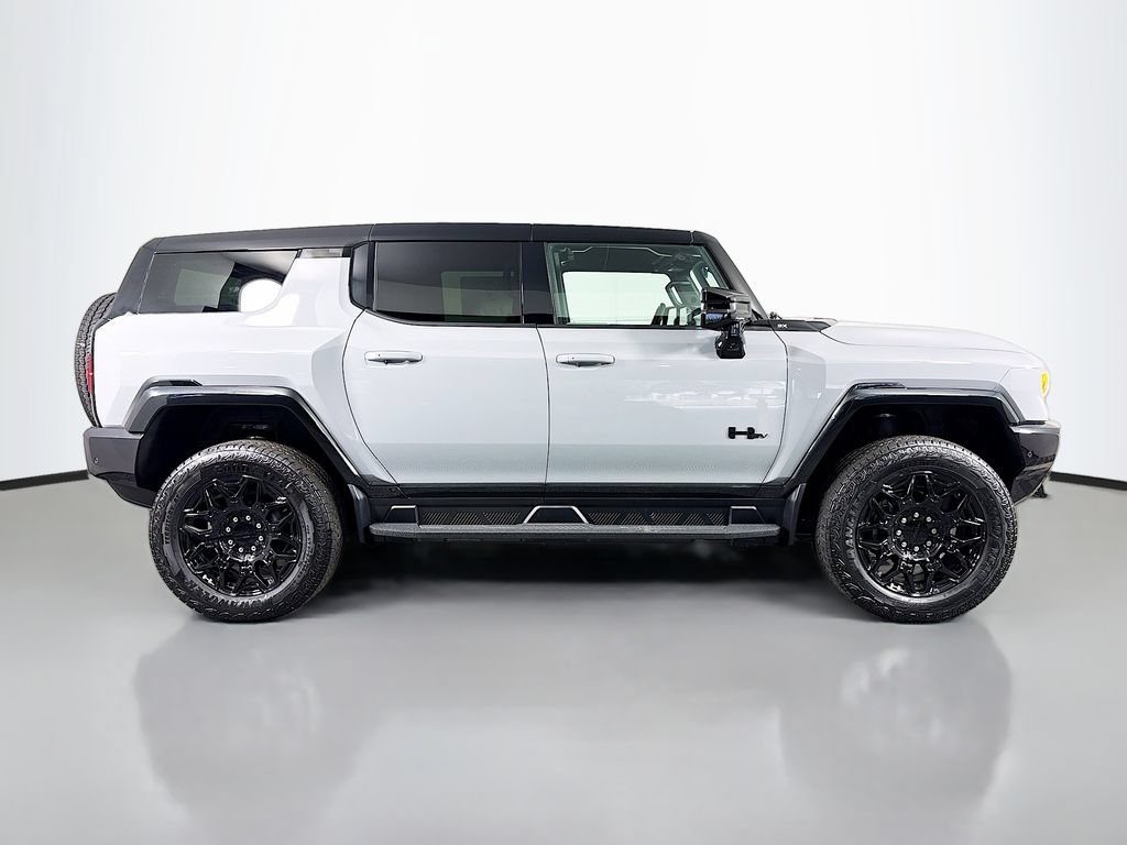 New 2026 GMC Hummer EV SUV w/ LPO, Dark Essentials Package AWD/4WD image 8