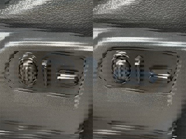 Used 2023 GMC Sierra 2500 Denali w/ Denali Black Diamond Edition image 33