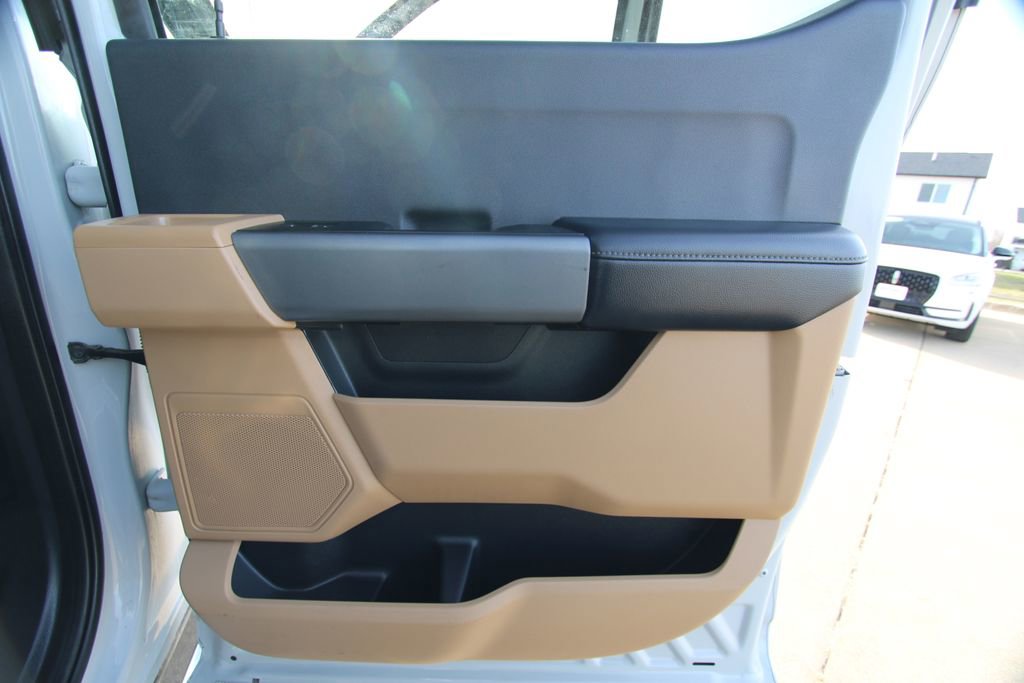 Used 2025 Ford F250 XLT image 31