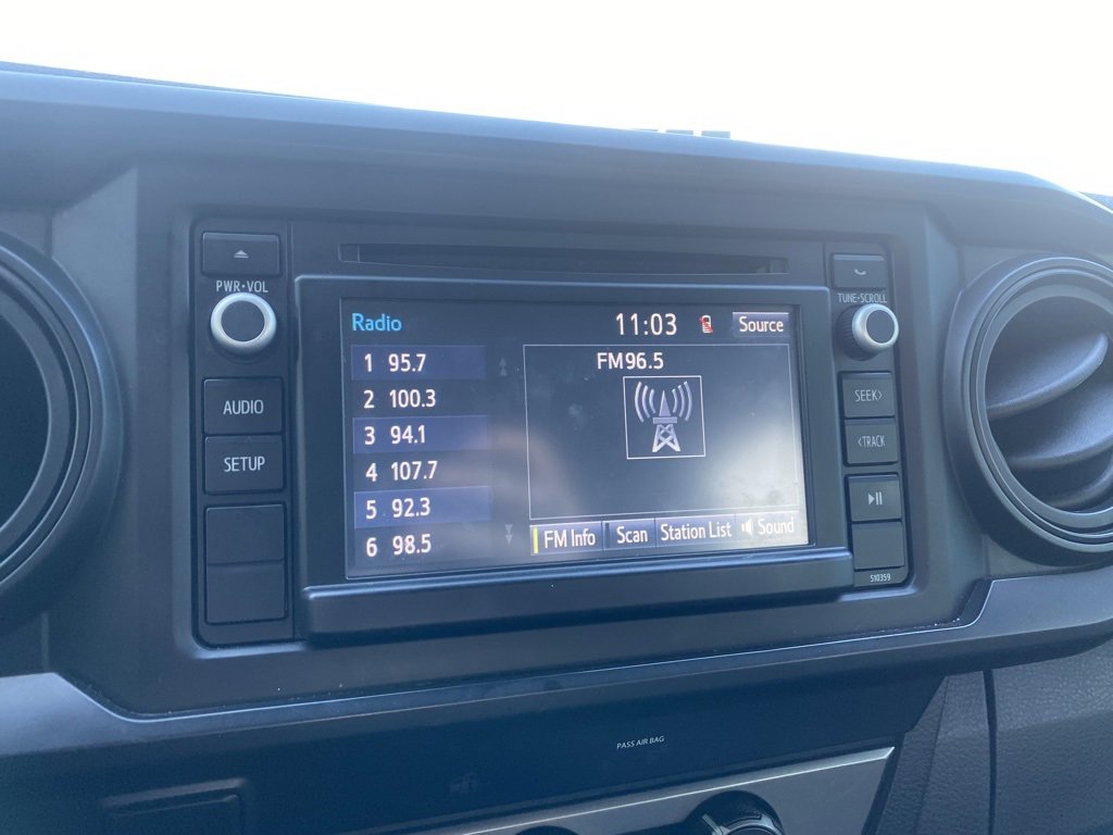 Used 2019 Toyota Tacoma SR5 image 19