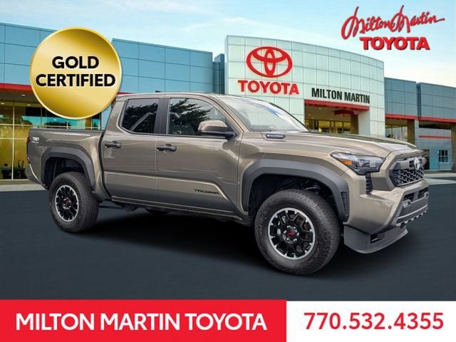 Certified 2025 Toyota Tacoma TRD Off-Road AWD/4WD image 1