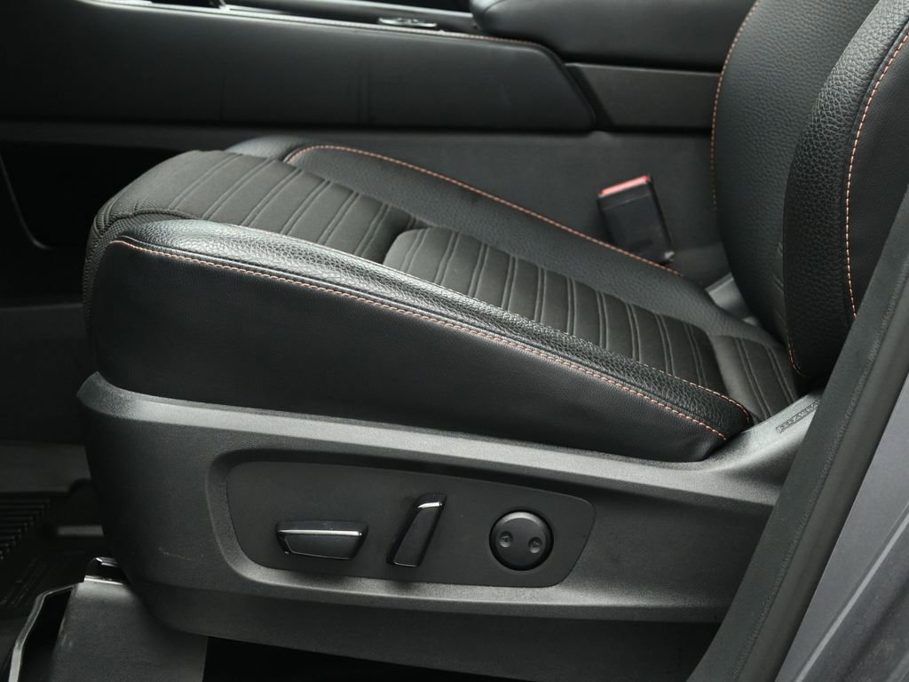 Used 2023 Nissan Pathfinder Rock Creek image 11