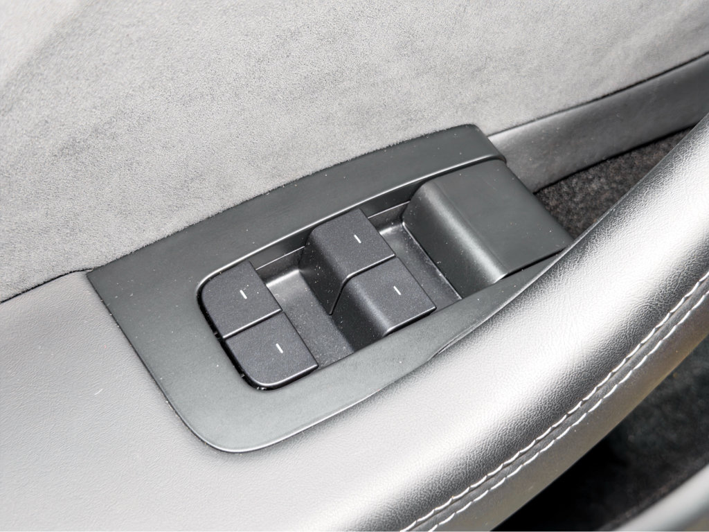 Used 2025 Tesla Model 3 Long Range AWD/4WD image 8