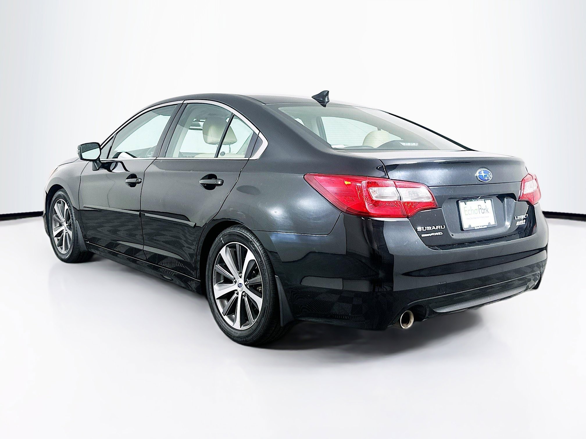Used 2016 Subaru Legacy 2.5i Limited image 5