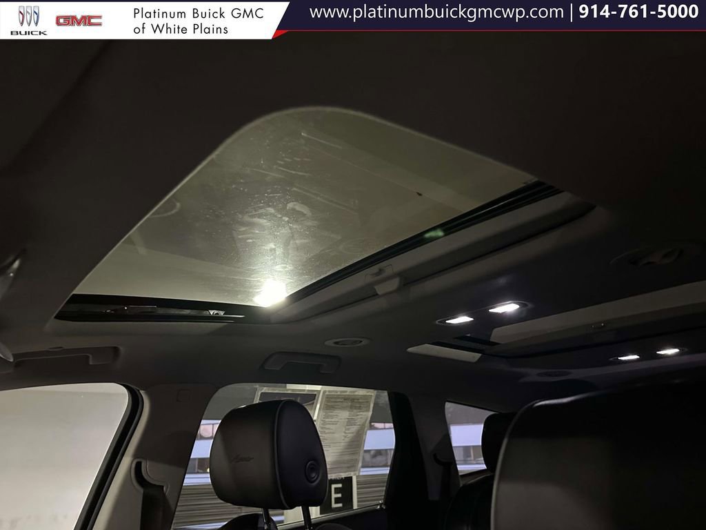 Used 2021 Buick Enclave Avenir w/ Avenir Technology Package image 24