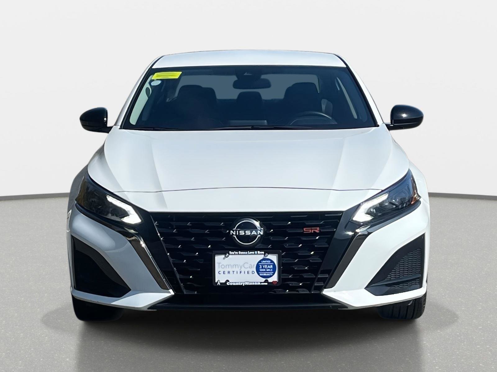 Certified 2025 Nissan Altima 2.5 SR image 2