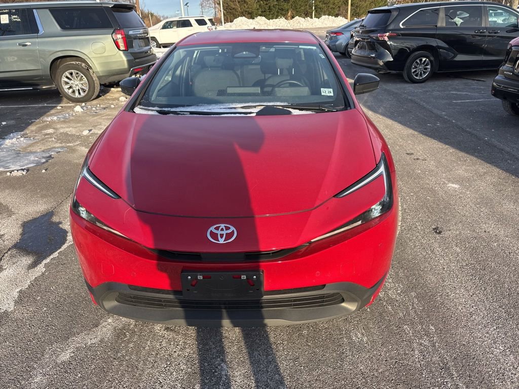 Used 2024 Toyota Prius LE image 8