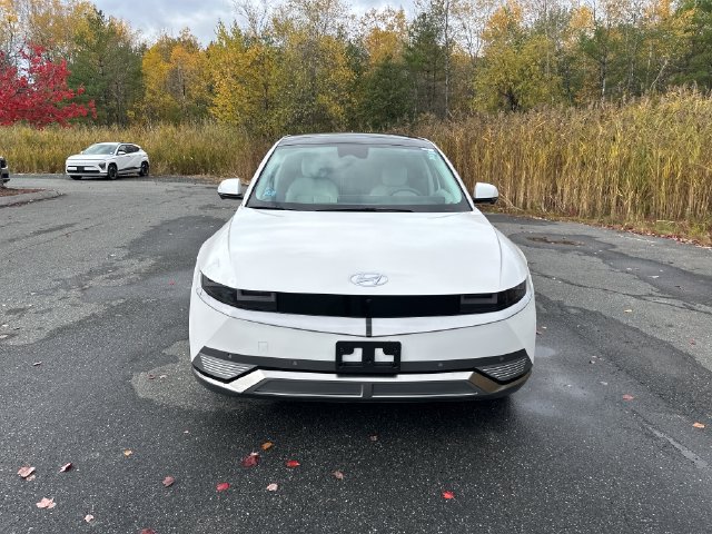Certified 2024 Hyundai Ioniq 5 Limited AWD/4WD image 9