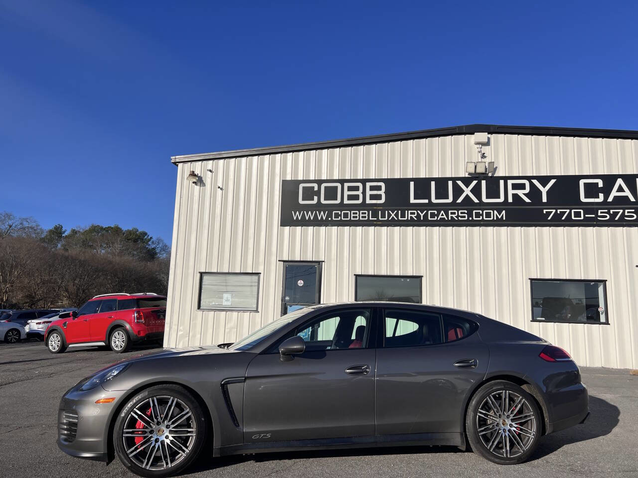 Used 2016 Porsche Panamera GTS image 4