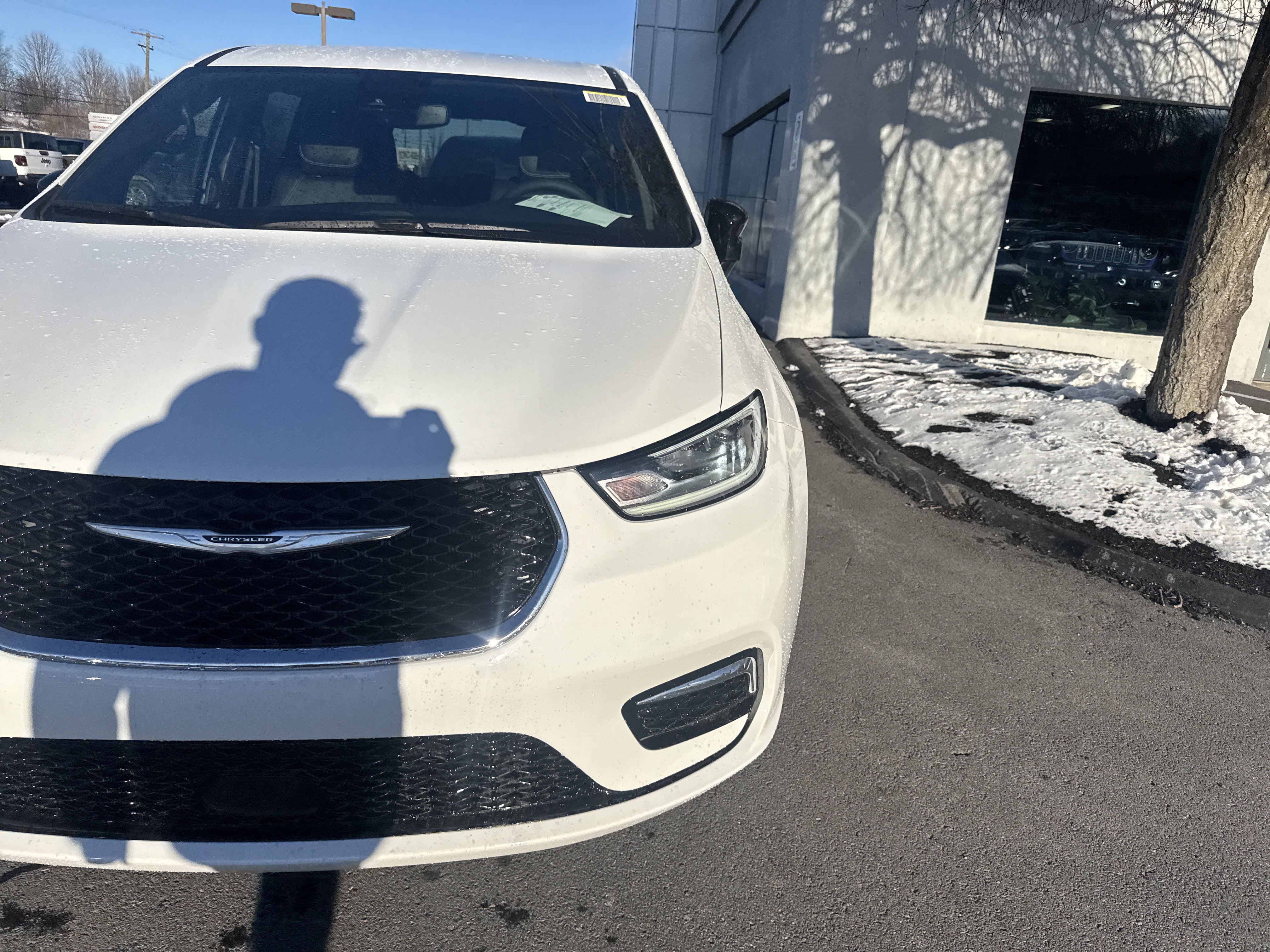 New 2026 Chrysler Pacifica Select FWD image 10