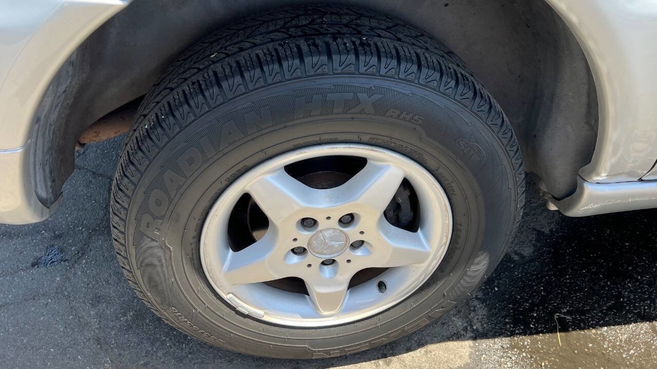 Used 1999 Mercedes-Benz ML 320 4MATIC image 31