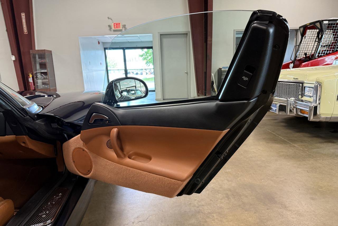Used 2001 Dodge Viper GTS RWD image 68
