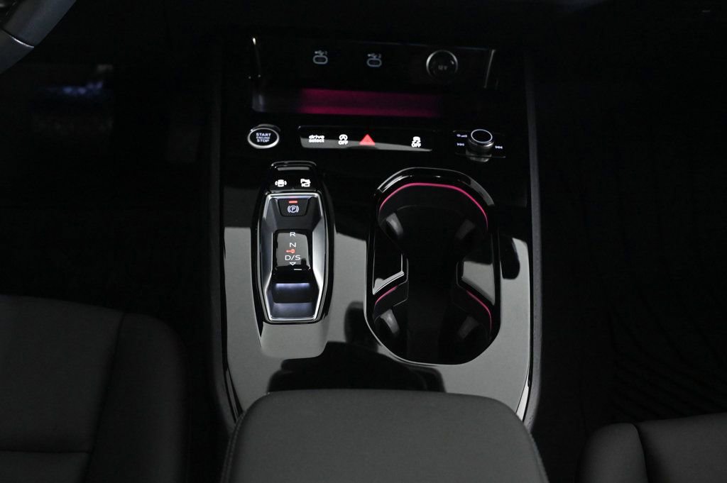 Used 2025 Audi A5 2.0T Premium w/ Convenience Package image 14