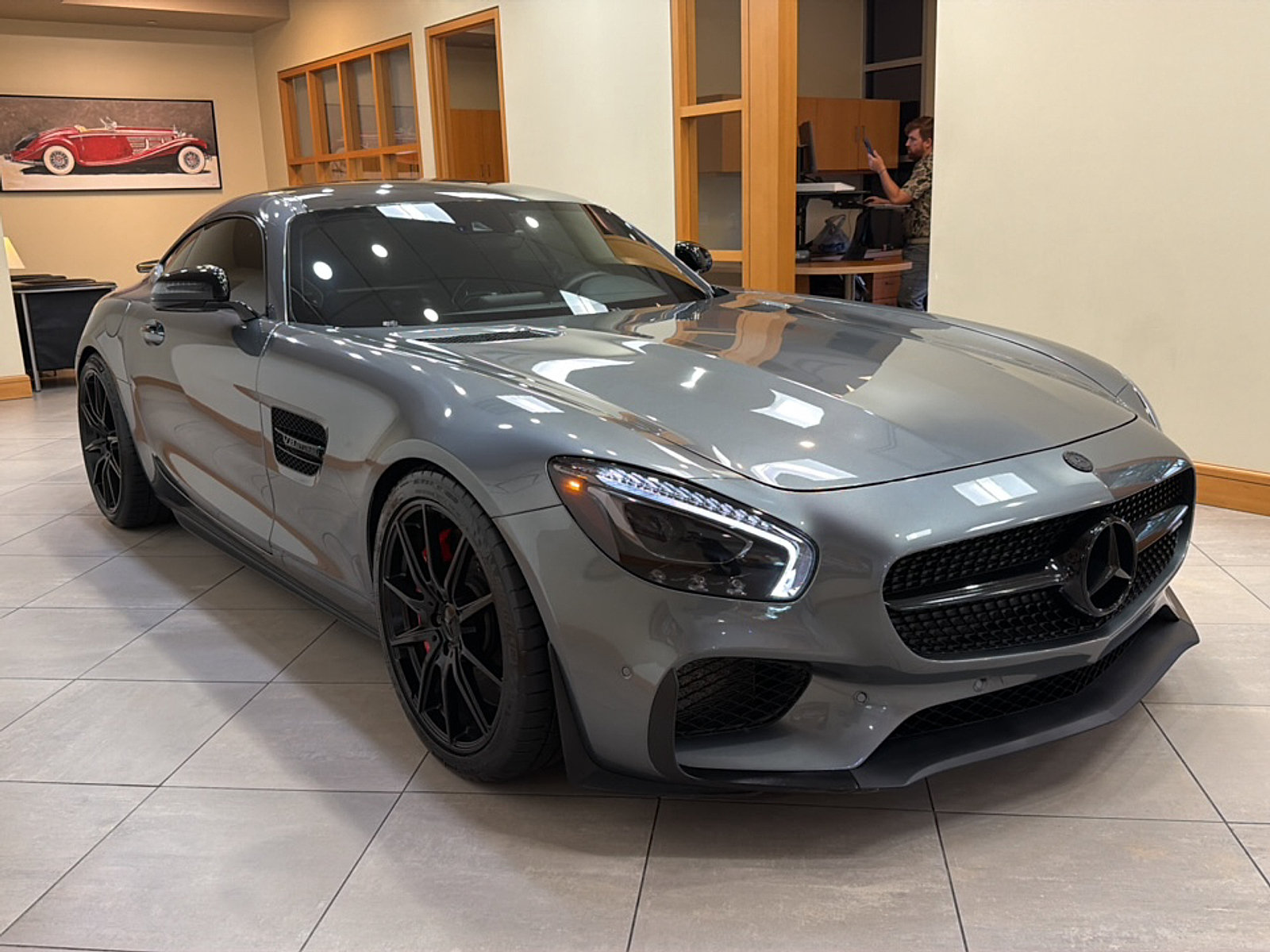 Used 2016 Mercedes-Benz AMG GT S image 2