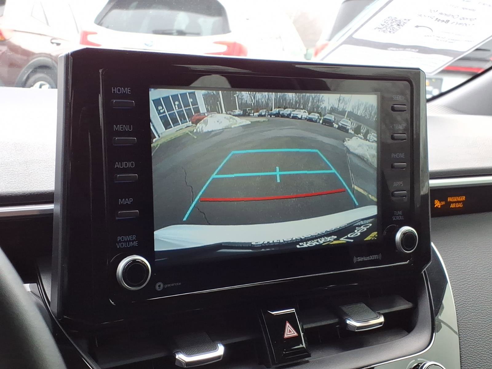 Used 2022 Toyota Corolla SE image 18