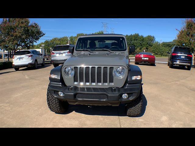 Used 2023 Jeep Wrangler Unlimited Sport AWD/4WD image 3