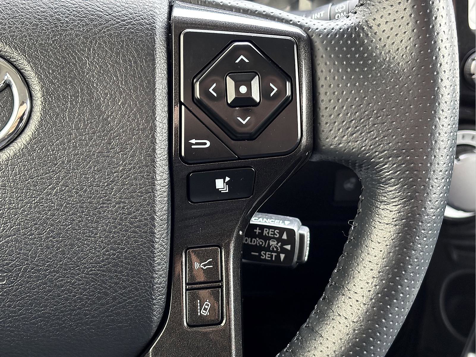 Used 2024 Toyota 4Runner TRD Off-Road Premium w/ Off Road Premium Plus Package image 34