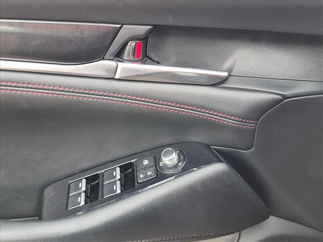 Used 2021 MAZDA MAZDA6 Carbon Edition FWD image 14