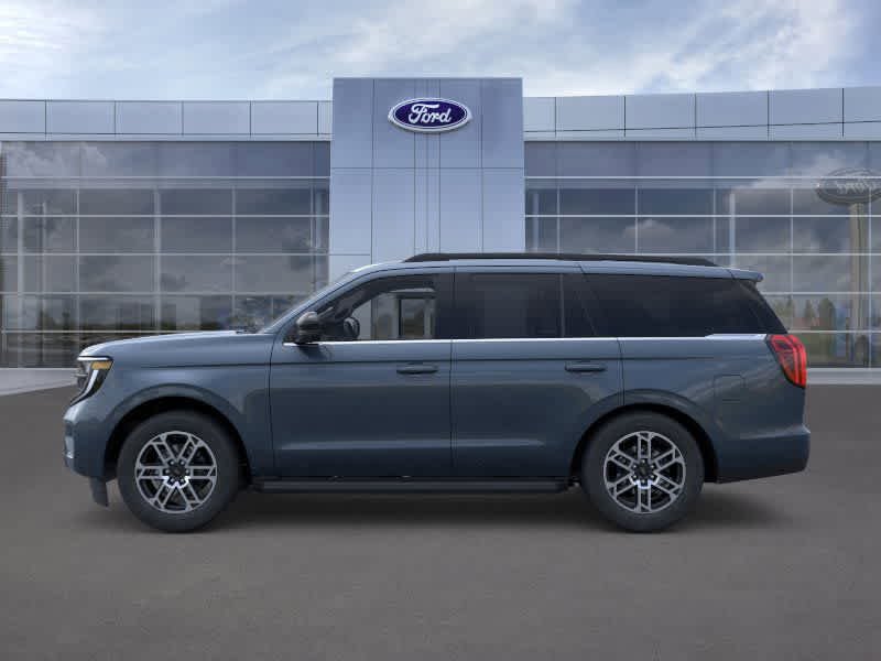 New 2026 Ford Expedition Active RWD image 3