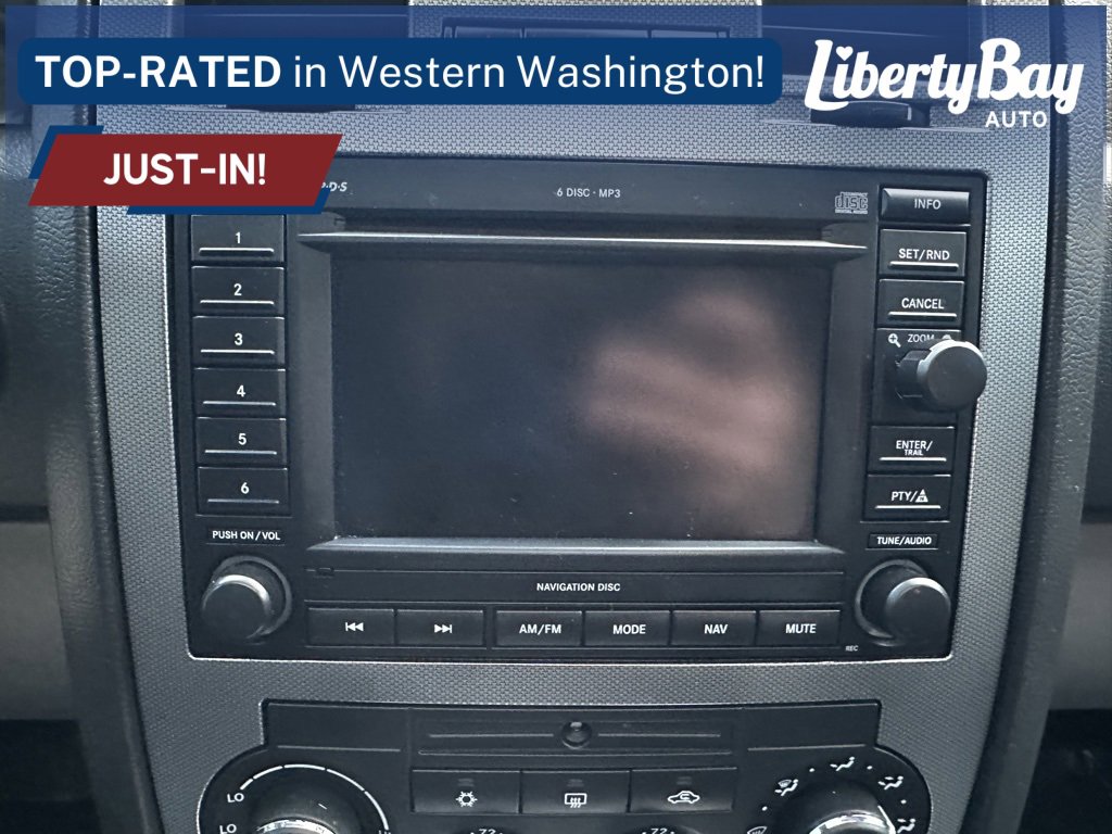 Used 2006 Chrysler 300 SRT8 w/ SRT Option Group II image 21