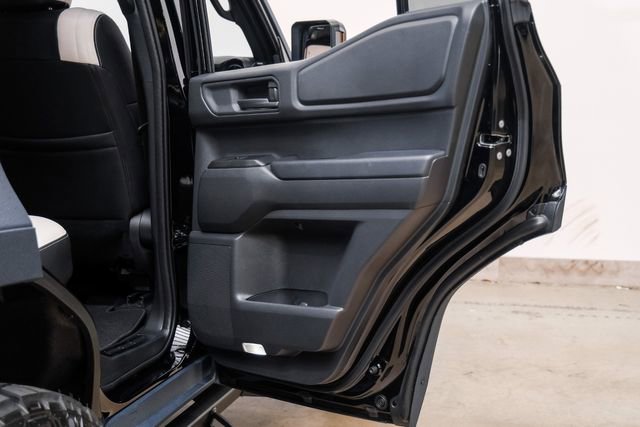 Used 2025 Toyota Land Cruiser image 63