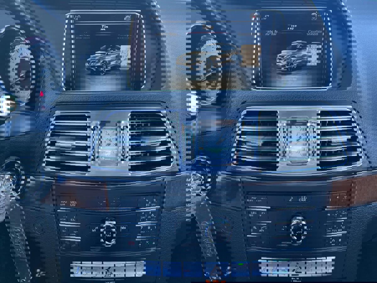 Used 2016 Mercedes-Benz E 400 Coupe image 14