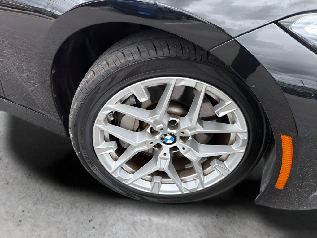 Used 2025 BMW 330i Sedan RWD image 49