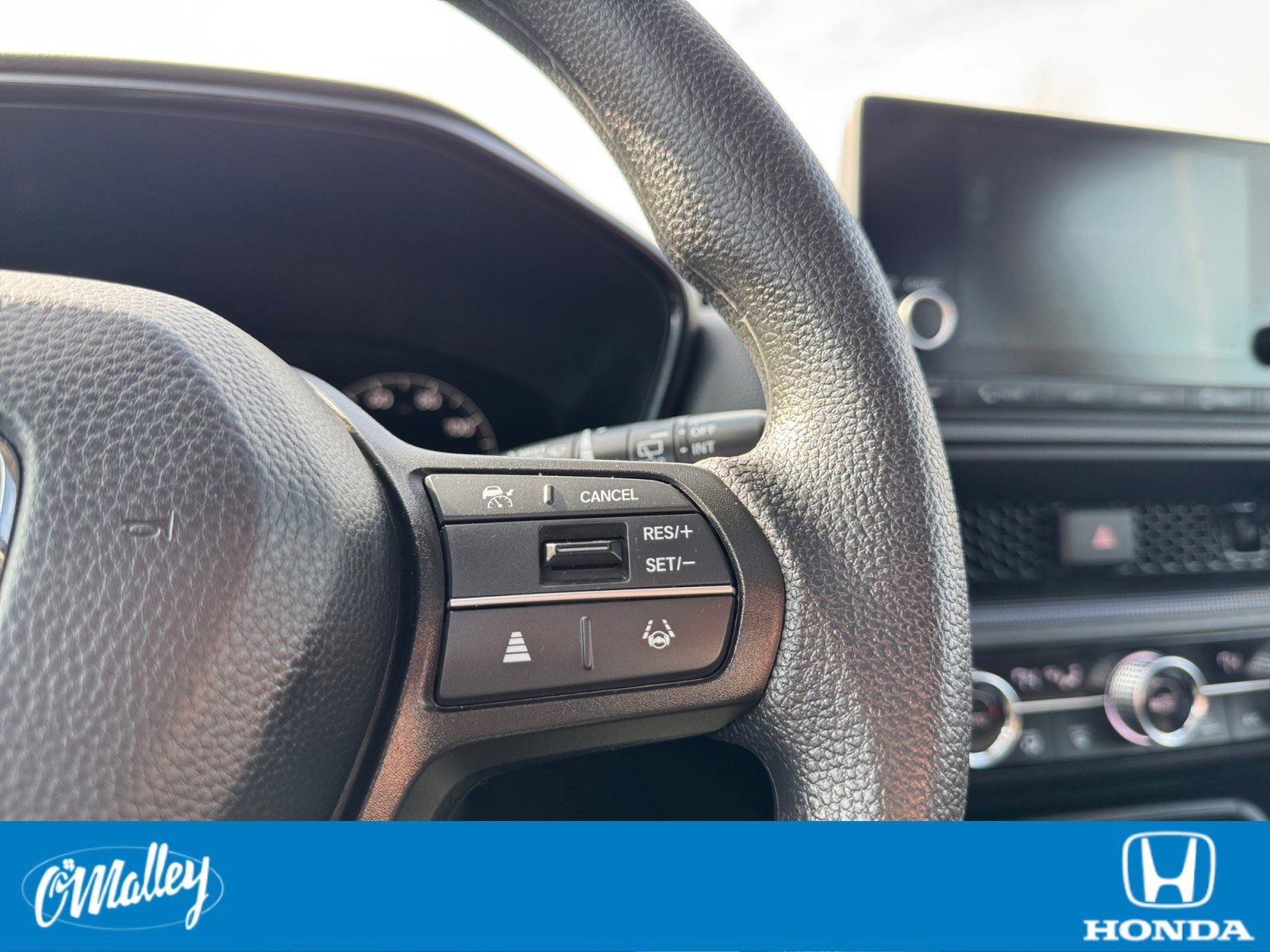 Certified 2025 Honda CR-V EX image 17