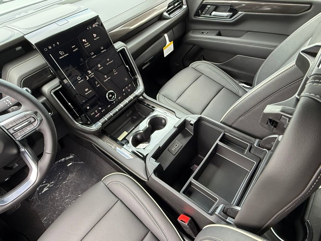 New 2026 GMC Yukon XL Elevation image 25