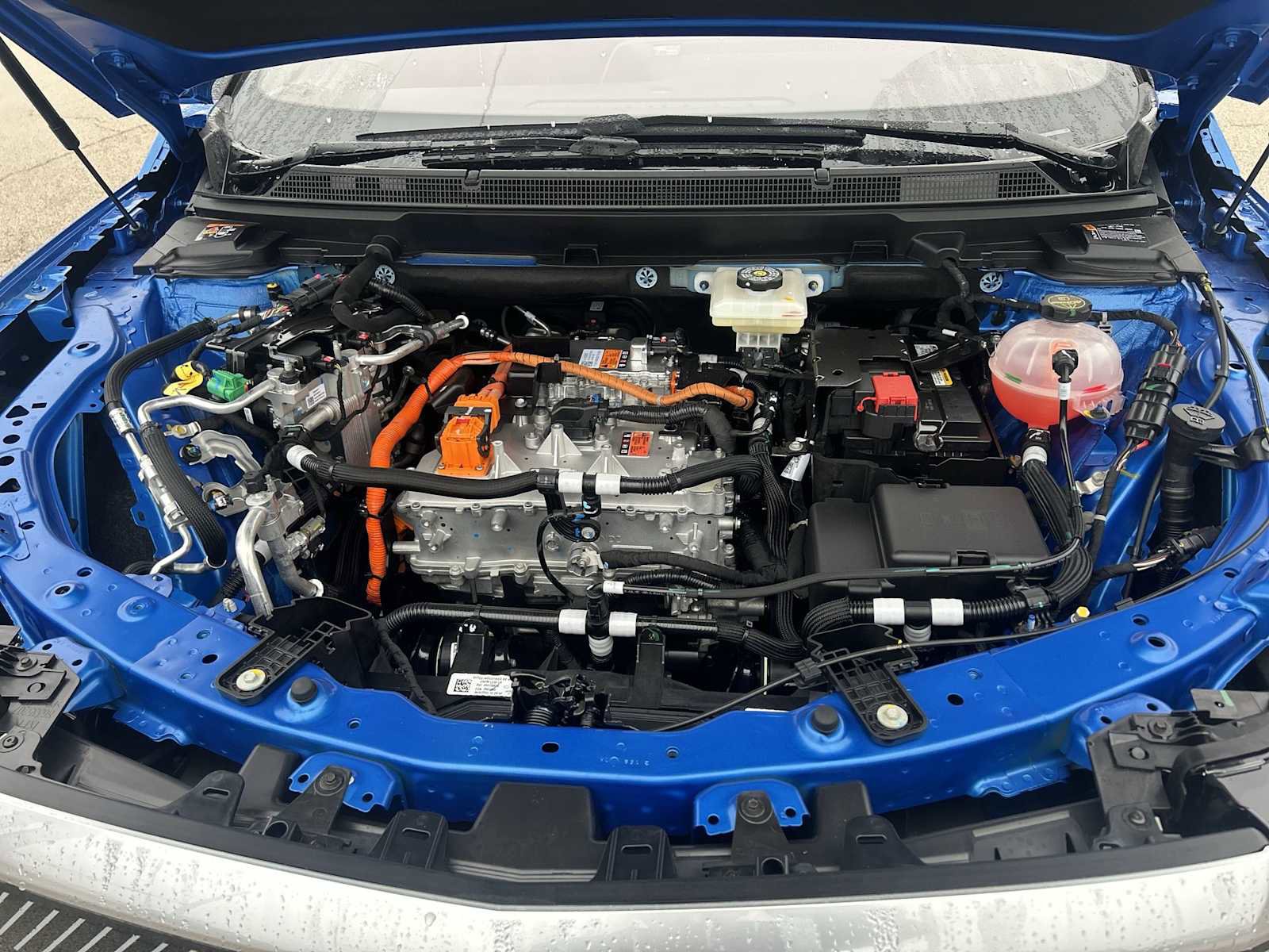 New 2026 Cadillac Optiq Luxury 1 image 29