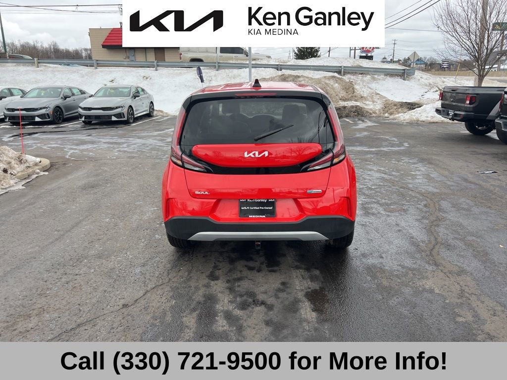 Certified 2025 Kia Soul EX image 13