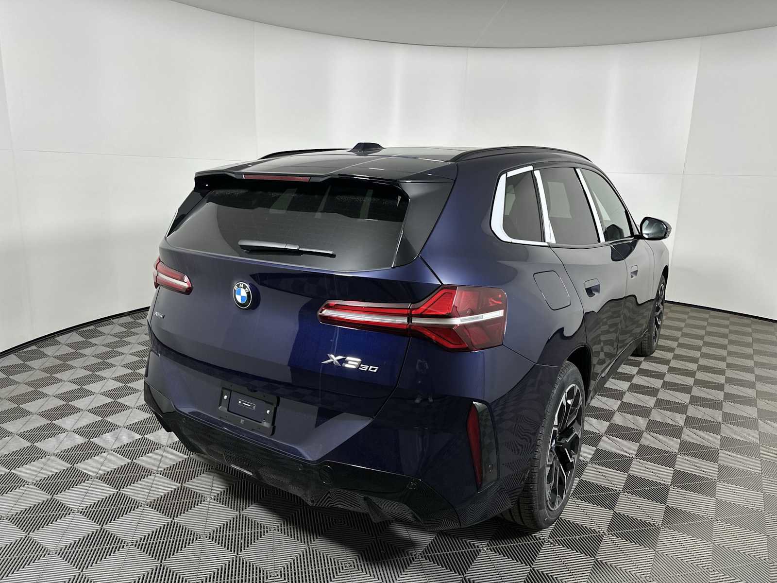 New 2026 BMW X3 xDrive30 w/ Premium Package image 9