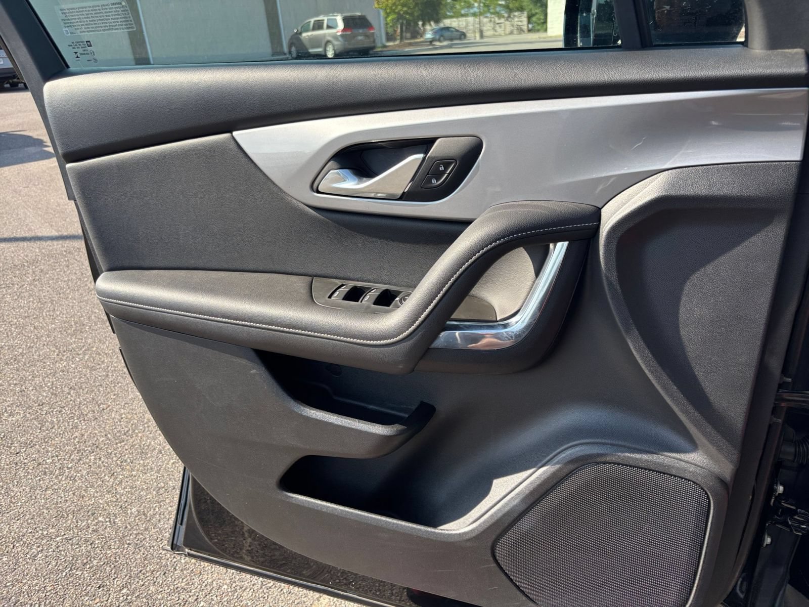Used 2026 Chevrolet Blazer LT FWD image 18