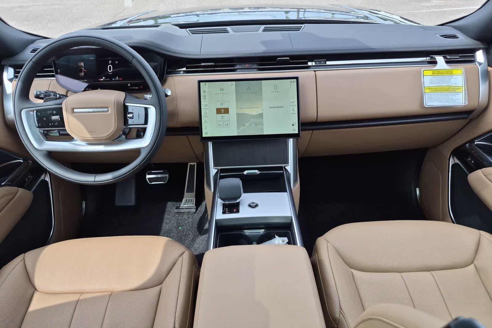 New 2026 Land Rover Range Rover Long Wheelbase SE AWD/4WD image 15