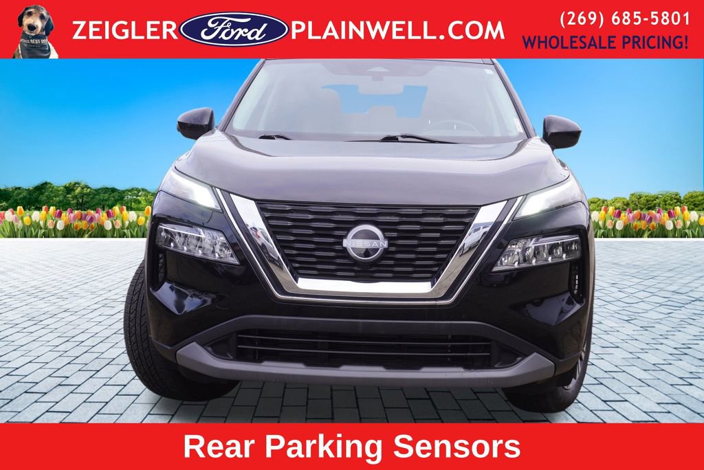Used 2023 Nissan Rogue SV image 8