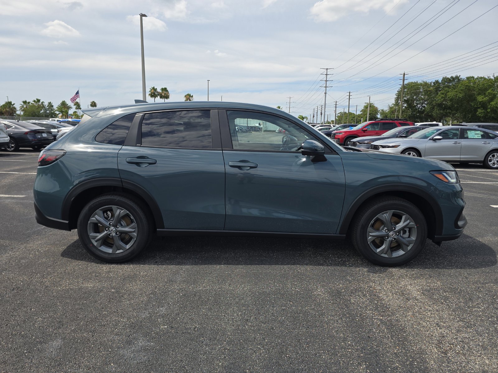 New 2027 Honda HR-V LX image 3