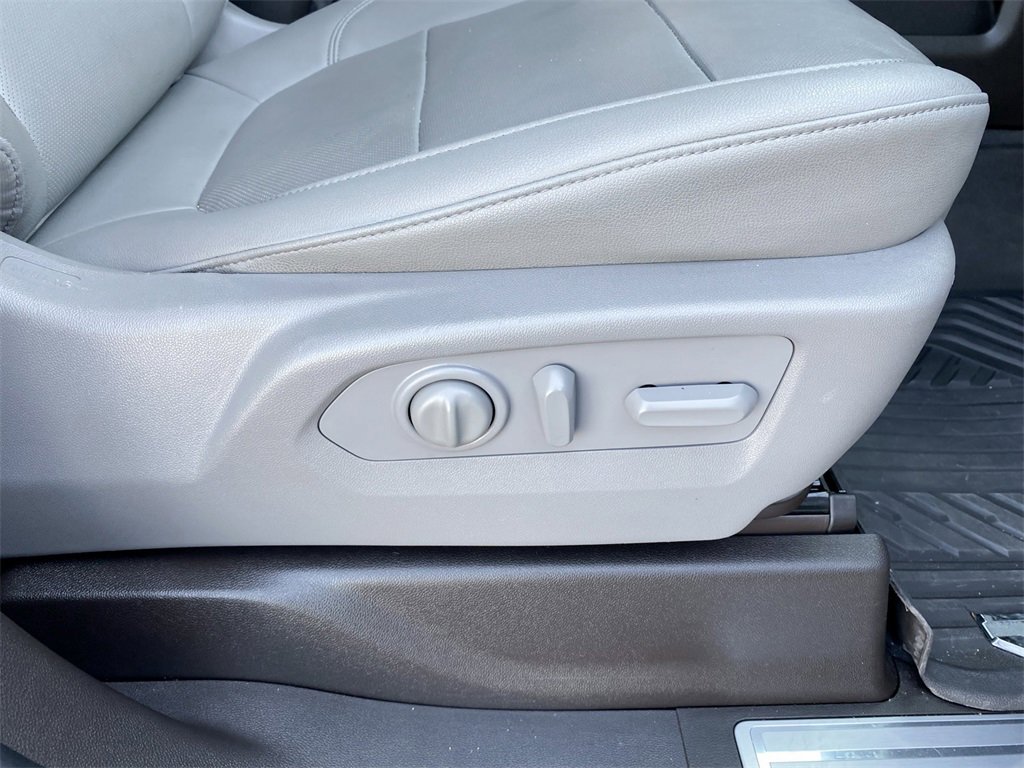 Used 2022 Chevrolet Silverado 1500 LTZ image 43