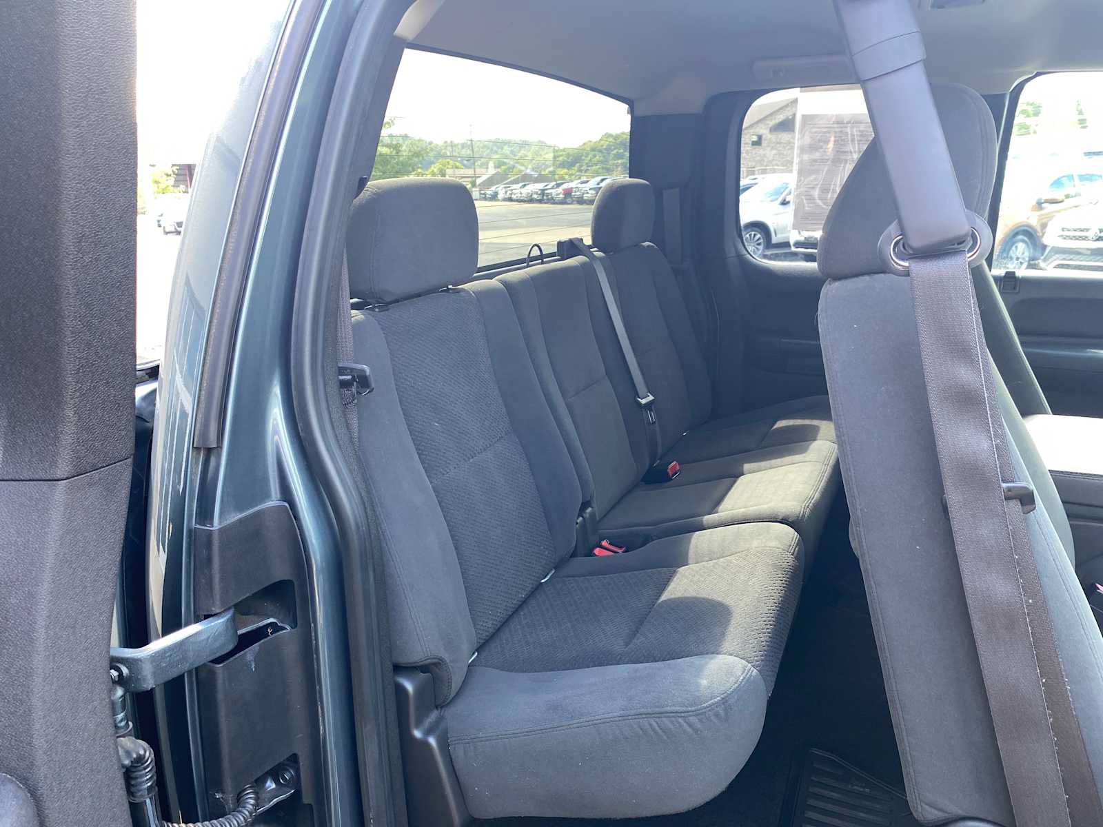 Used 2008 Chevrolet Silverado 1500 LT w/ Power Pack Plus AWD/4WD image 24