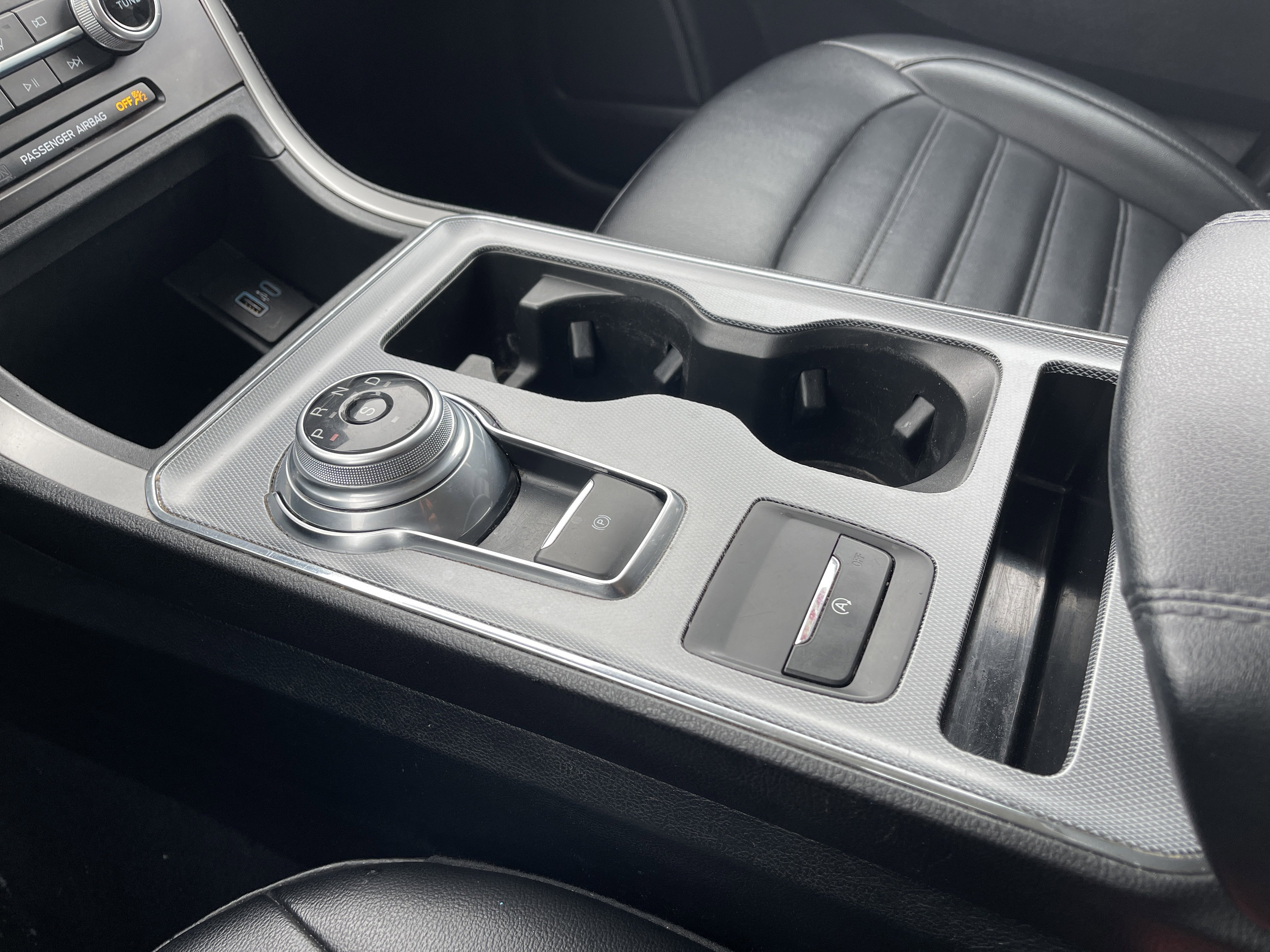 Used 2021 Ford Edge SEL w/ Convenience Package image 20