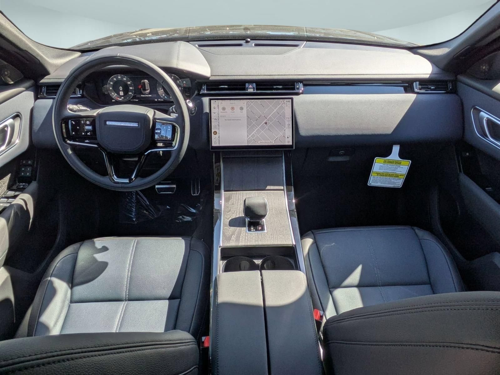 New 2026 Land Rover Range Rover Velar Dynamic SE AWD/4WD image 24