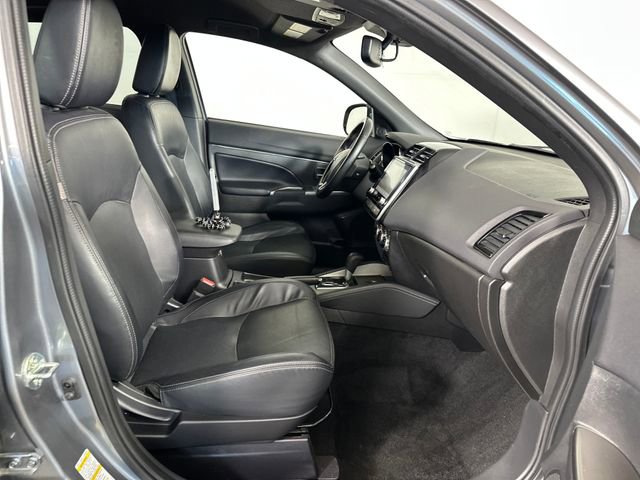 Used 2024 Mitsubishi Outlander Sport SEL image 28