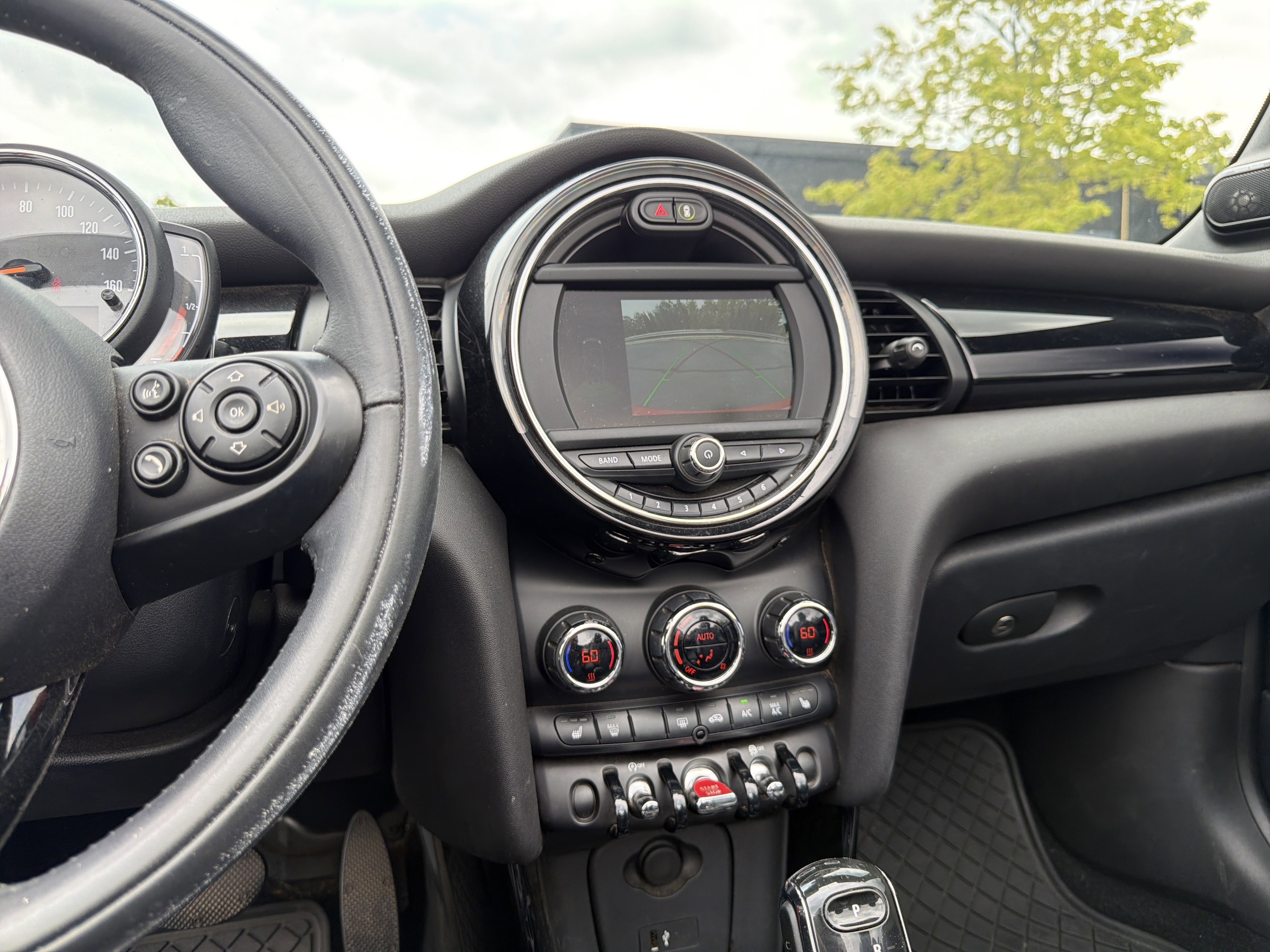Used 2020 MINI Cooper Convertible w/ Premium Package FWD image 21